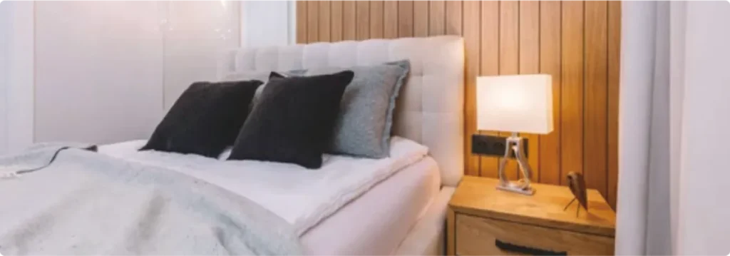 落ち着く雰囲気の寝室