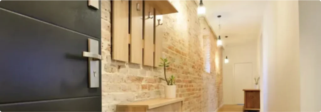 まっすぐ続くスタイリッシュな通路